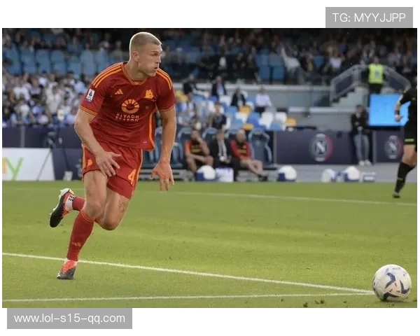 以德天空报道森林前锋卡利穆恩多租借加盟法兰克福含买断条款